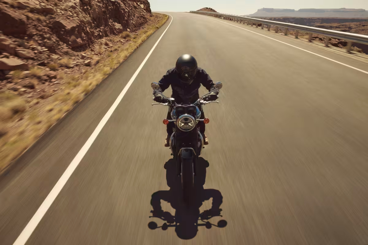 Bonneville T120
