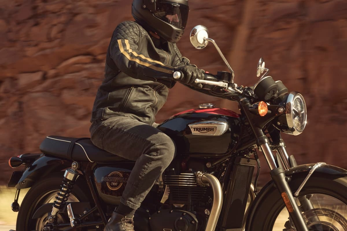 Bonneville T100