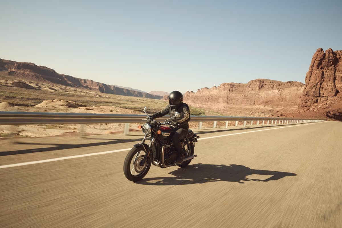 Bonneville T100
