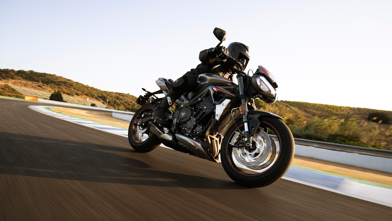 Street Triple RS