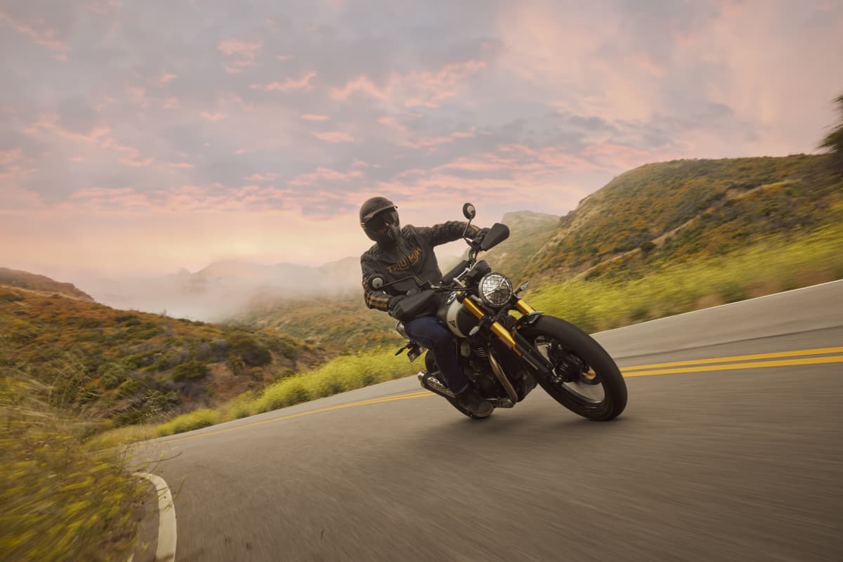SCRAMBLER 400 X