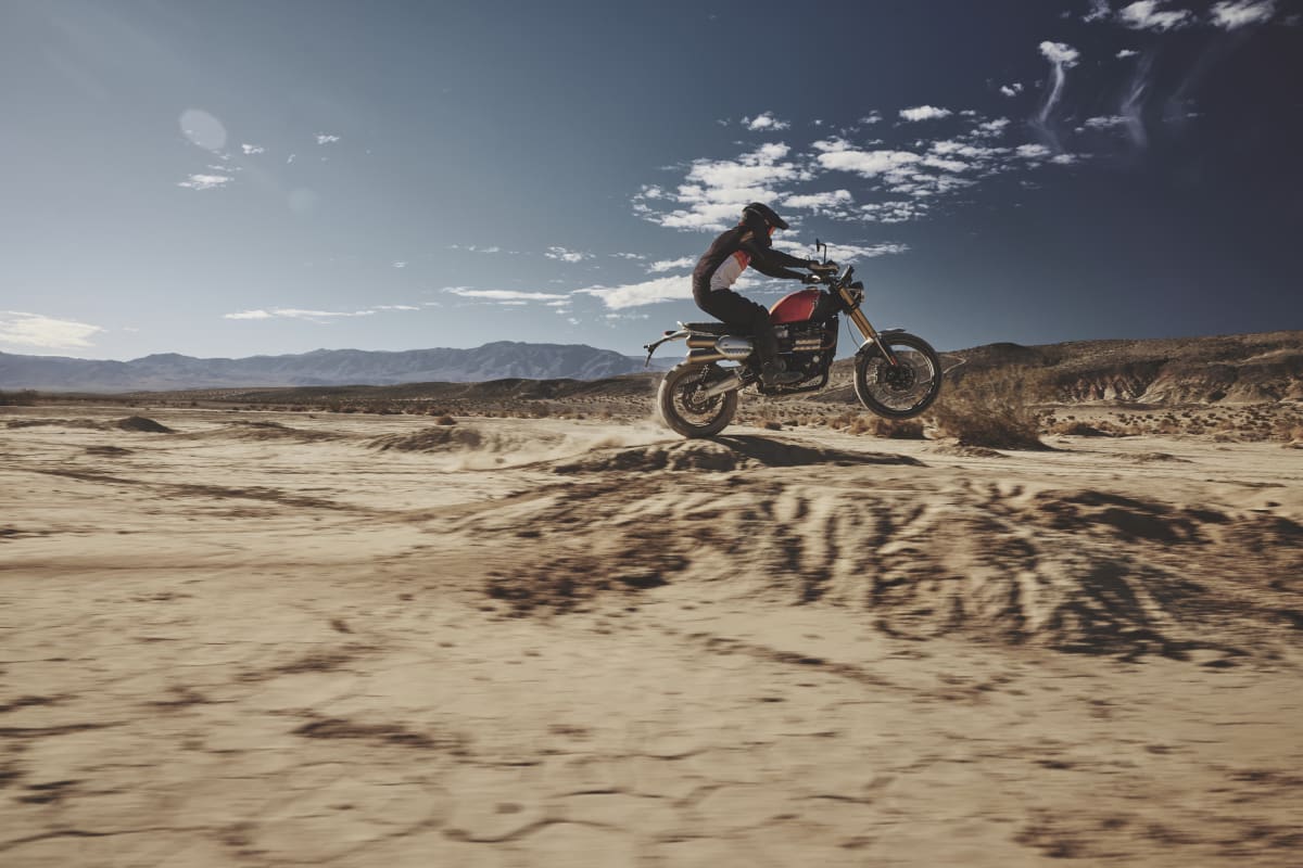 SCRAMBLER 1200 XE