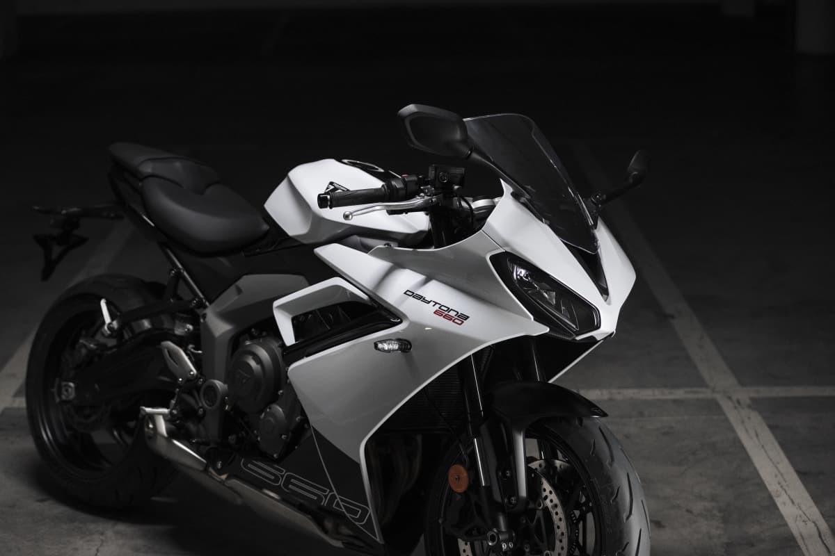 DAYTONA 660