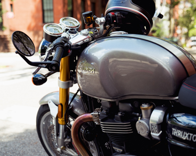 Thruxton 1200 R