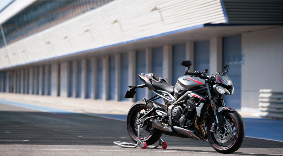 Chiến mã STREET TRIPLE RS 2020 chính thức ra mắt